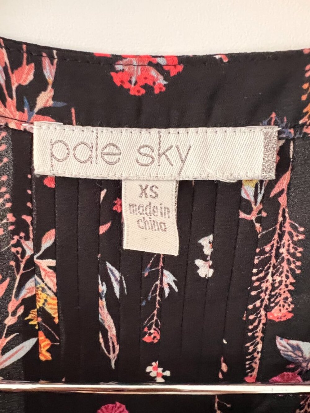 Pale Sky Maternity Blouse Size XS - Picture 3 of 4